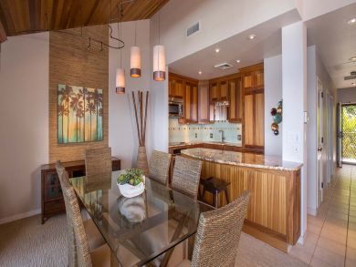Luxury Two Bedroom Beach Condo Sleeps Four Guests Luxury Two Bedroom Beach Condo Sleeps Four Guests